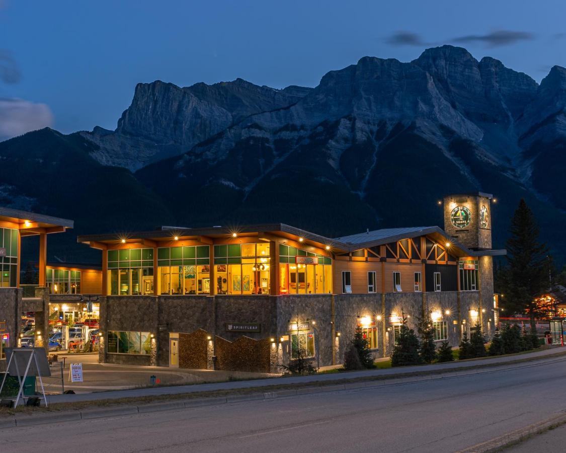 Canmore Downtown Hostel Exteriér fotografie