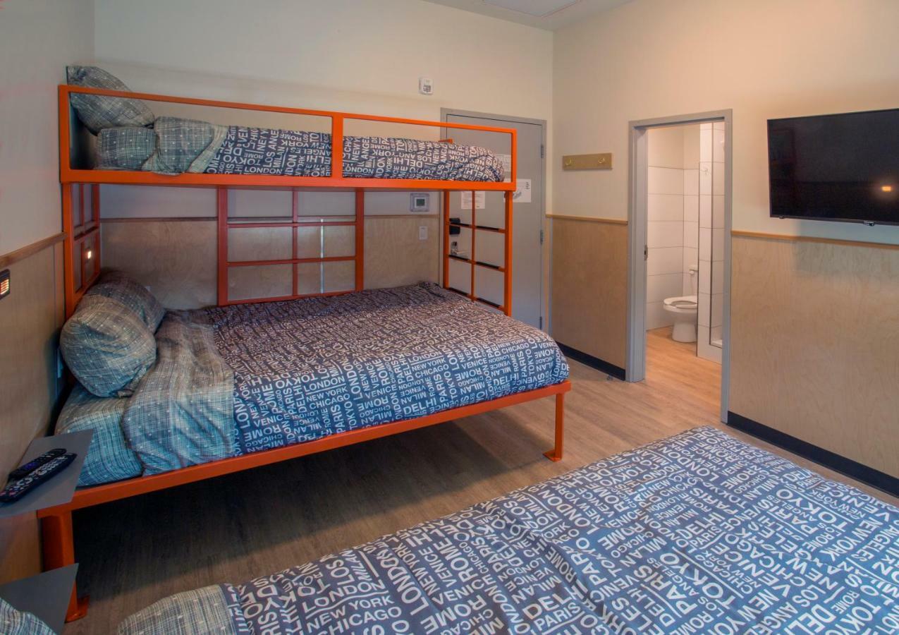 Canmore Downtown Hostel Exteriér fotografie